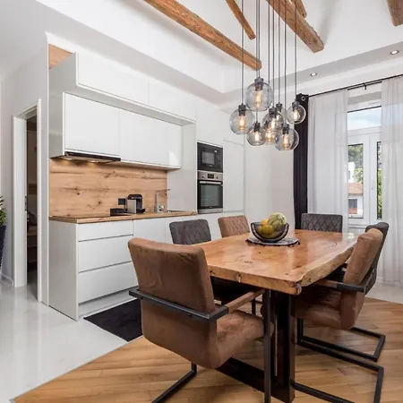 Apartman Deluxe Kvarner 1