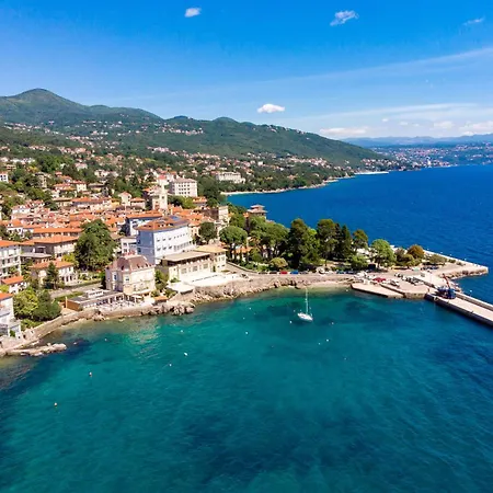 Deluxe Kvarner 1 Apartament *